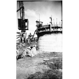 Crane set-up, pump wells, Townsville 