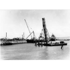 Construction oil tanker berth, Townsville harbour, 5 November 1964