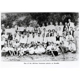 One of the old-time insurance picnics at Arcadia