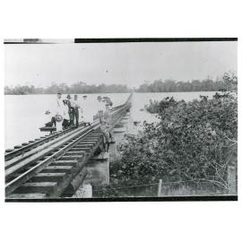 Inkerman Railway Bridge during the 1917 flood
