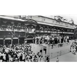 Celebrations in Flinders Street following the peace announcement ending World War II, 15 August 1945