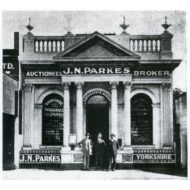 J.N. Parkes office in Flinders Street, Townsville, 1913