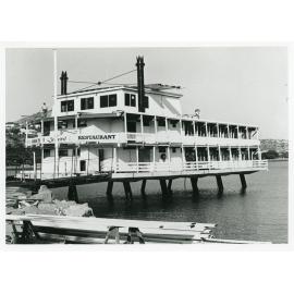 The Barge Inn restaurant, Townsville