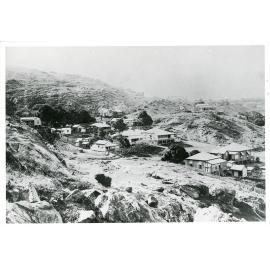 View of a residential area, early Townsville, [1900s]