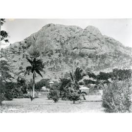 View of tennis courts and Castle Hill, North Ward, Townsville, 1915