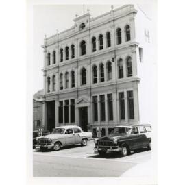 Hollis Hopkins building, Sturt Street, Townsville