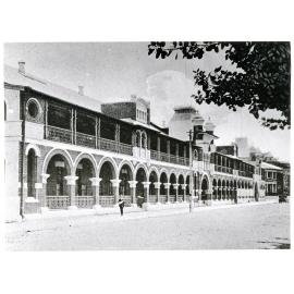 Queen's Hotel, the Strand, Townsville, ca.1930