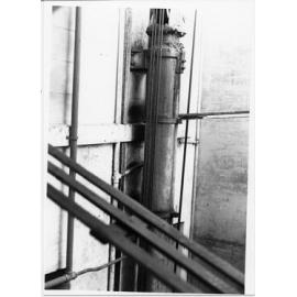 Hydraulic lift mechanism, Hollis Hopkins warehouse, Sturt Street, Townsville, 1979 