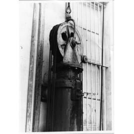 Hydraulic lift mechanism, Hollis Hopkins warehouse, Sturt Street, Townsville, 1979 