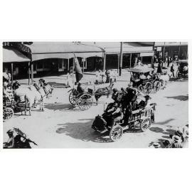 Flinders Street procession, Townsville, 1918