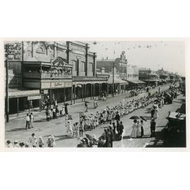 Flinders Street procession, Townsville