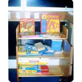 [Aitkenvale library, children's games and puzzles, Townsville, 1981] 