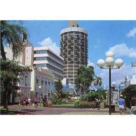 Flinders Pedestrian Mall, Townsville, 1981