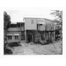 Rear of Flats, 3 Perkins Street, Townsville. 
