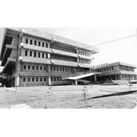 New Townsville law courts, Walker Street, 1975 