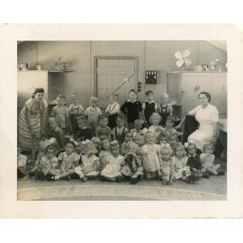 Kindergarten at the Stuart Immigration Holding Centre, Townsville, ca.1952