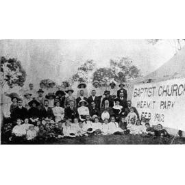 [Members of] the Baptist Church, Hermit Park, August 1913