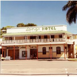 Langs Hotel, Flinders Street, Townsville, 1985
