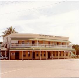 Metropole Hotel, Palmer Street, South Townsville, 1985
