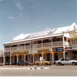 The Australian Hotel, Palmer Street, Townsville, 1985