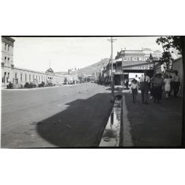Jeffery collection : Burns Philp building and warehouses, Flinders Street East, Townsville