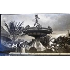 Jeffery collection : Fountain in Strand Park, Townsville