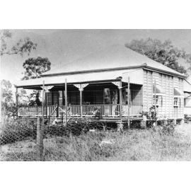 Dwelling at Hermit Park, Townsville, ca.1915 