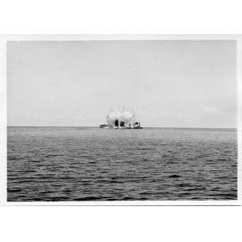 [The sinking of the Townsville Harbour Board dredge "Cleveland Bay", 6 April 1968]