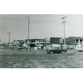 [Houses at Pallarenda damaged by Cyclone Althea, Townsville, 1971] 