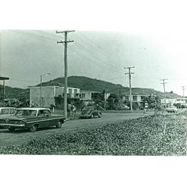 [Houses at Pallarenda damaged by Cyclone Althea, Townsville, 1971] 