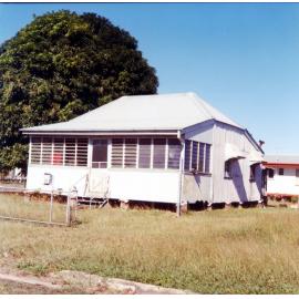 House, 22 Camp Street, Mundingburra, Townsville, 1985