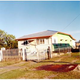 House, 2 Shaw Street, West End, Townsville, 1985. 