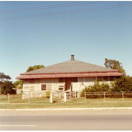 House, 122 Queens Road, Hermit Park, Townsville, 1985. 