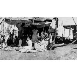 Picnic party below Burdekin Falls, ca 1933 