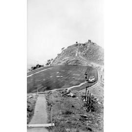 Carpark on Castle Hill, Townsvlle, ca 1946 