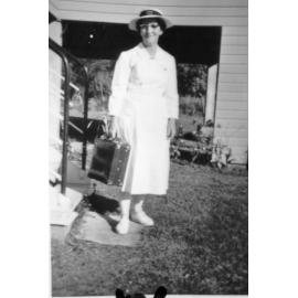 Biddy Neville at lawn bowls, 1970 