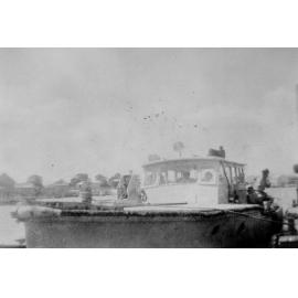 Motorboat "Magnetic" and crew, n.d. 