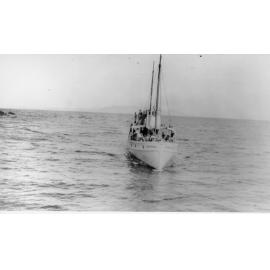 Townsville, Island Launch the "Merinda", ca 1920 