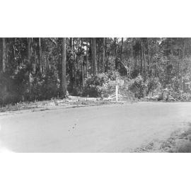 Paluma, Paluma Range crest sign, 2525 ft altitude, 1942 