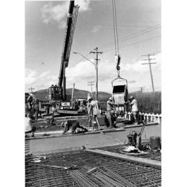 Work on widening Rooney's Bridge, Townsville 