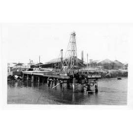 Constructing Rooney's Bridge, Townsville, June 1953