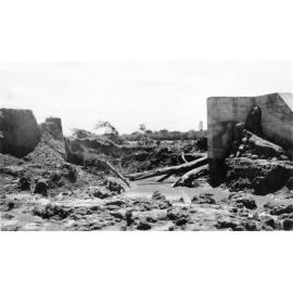 Damage to Aplin's weir, Townsville, January 1953