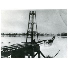 Flood damage to the Burdekin River railway bridge, 1922