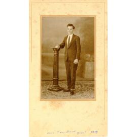 Family photograph from the Quelch Forno collection : Studio portrait of Tom Forno, 1929