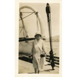 Family photograph from the Quelch Forno collection : onboard a ship