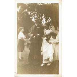 Wedding photograph of Bruce Todd and Elsie Quelch, 1 March 1946
