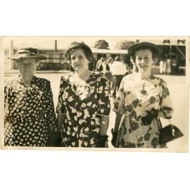 Family photograph from the Quelch Forno collection : Mrs Jurss, Mrs Edwards and Mrs Anderson at the Townsville Show, July 1951