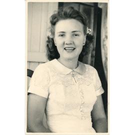 Family photograph from the Quelch Forno collection : Beryl Forno, December 1953