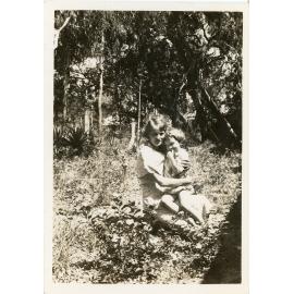 Family photograph from the Quelch Forno collection : Woman and young girl posing for a photograph
