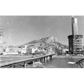 Hotel Townsville under construction, 1975